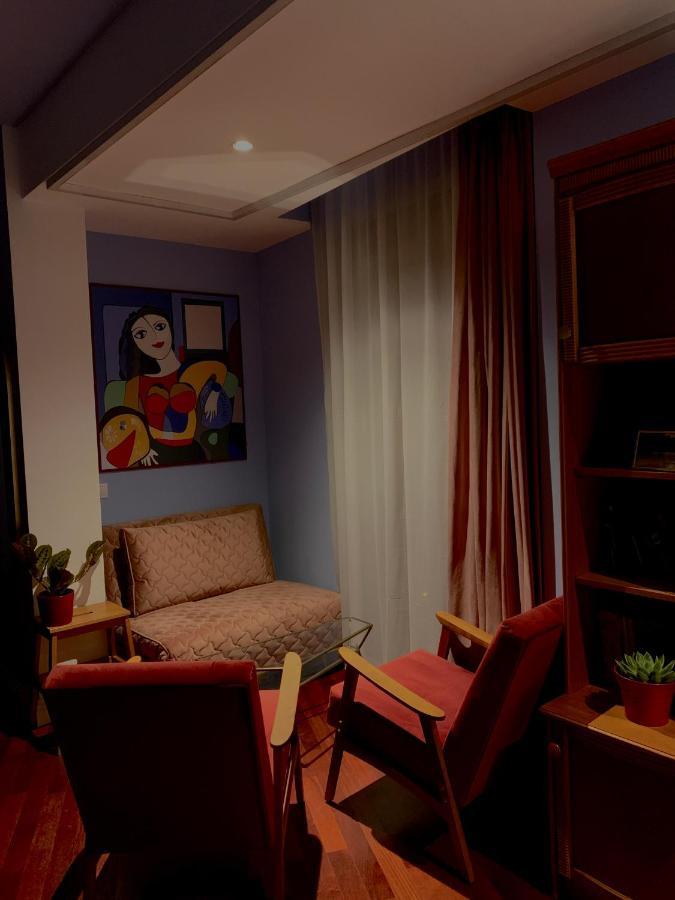 Downtown Italian Studio بوخارست المظهر الخارجي الصورة