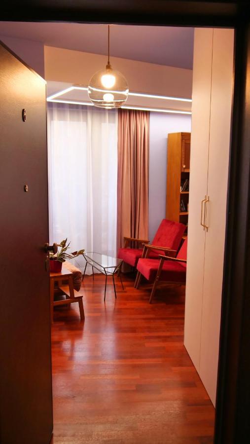 Downtown Italian Studio بوخارست المظهر الخارجي الصورة